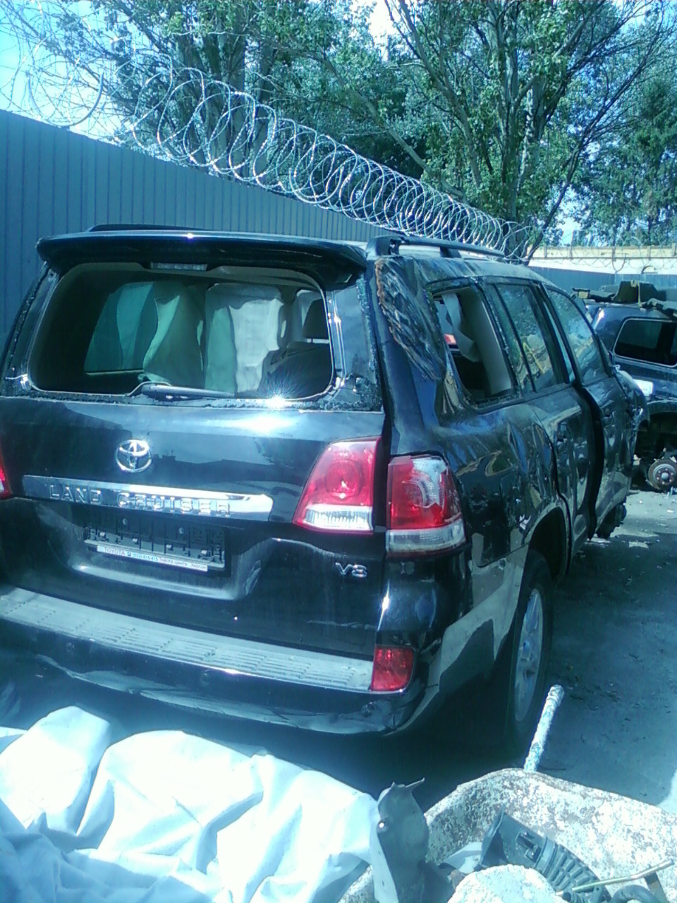 Разборка TOYOTA LAND CRUISER внедорожник (J200) (2007 - 2021)