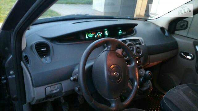 Авторазборка RENAULT SCENIC II минивэн (JM0, JM1) (2003 - 2009)