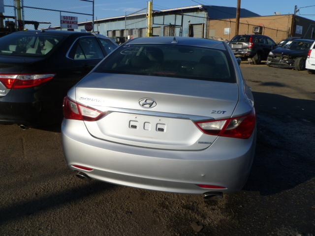 Разборка HYUNDAI SONATA VI седан (YF) (2009 - 2015)