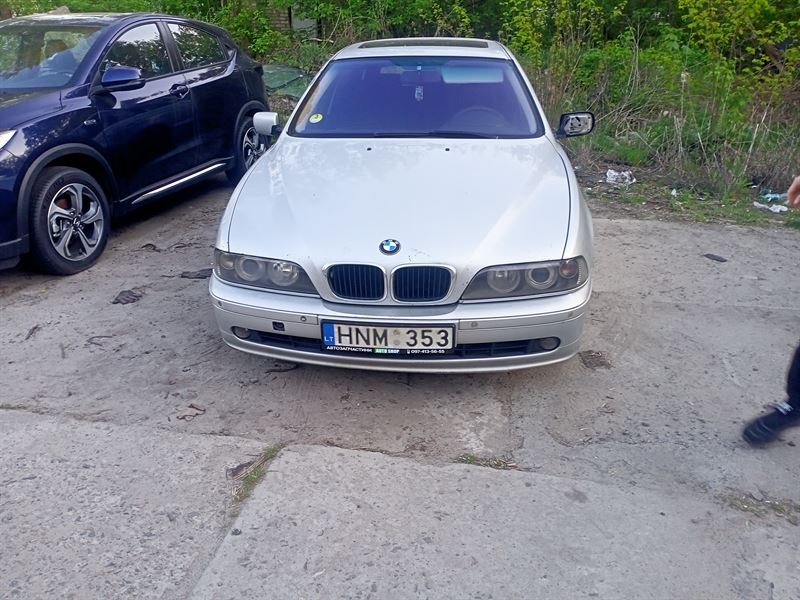 Разборка BMW 5 универсал (E39) (01.97 - 05.04)