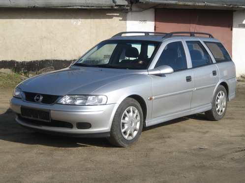 Авторазборка OPEL VECTRA B седан (36) (1995 - 2002)