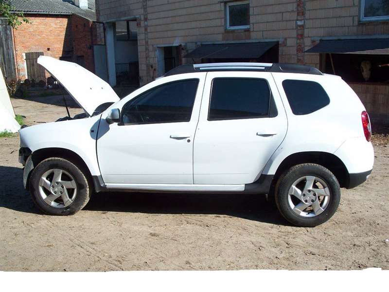 Разборка RENAULT DUSTER внедорожник (HS) (2010 - 2025)