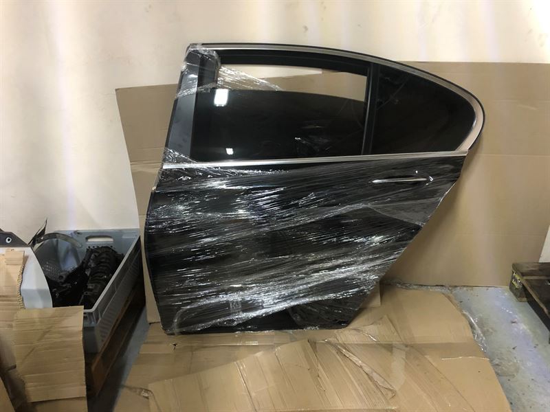 Авторазборка BMW 7 седан (F01, F02, F03, F04) (2008 - 2015)