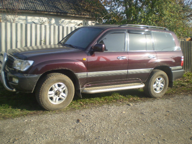 Авторазборка TOYOTA LAND CRUISER 100 внедорожник (J10) (1998 - 2007)