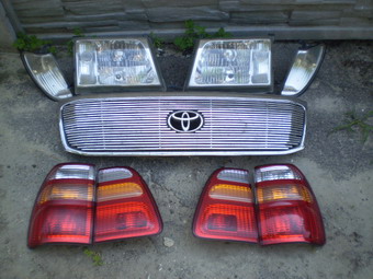 Разборка TOYOTA LAND CRUISER 100 внедорожник (J10) (1998 - 2007)