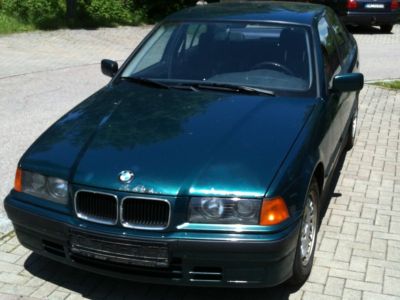 Разборка BMW 3 седан (E36) (1990 - 1998)