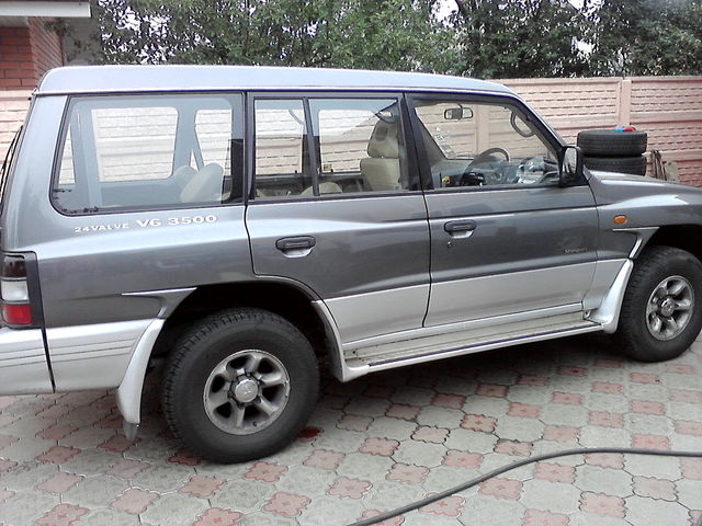 Разборка MITSUBISHI PAJERO II внедорожник (V2W, V4W) (1990 - 2004)