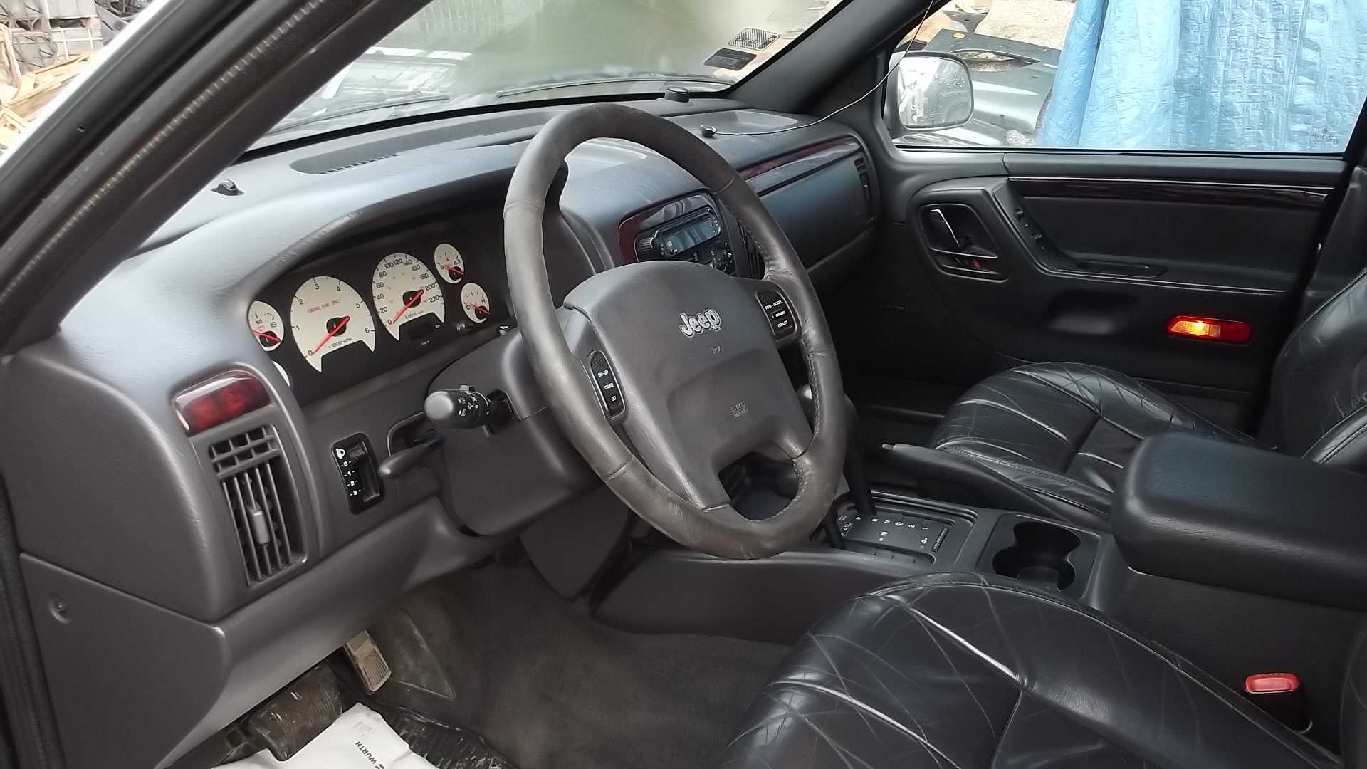 Разборка JEEP GRAND CHEROKEE II (EUROPA)  (WJ, WG) внедорожник (04.99 - 04) (1999 - 2004)