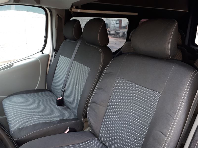 Авторазборка RENAULT TRAFIC II автобус (JL) (2001 - 2014)