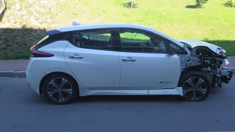 Разборка NISSAN LEAF I хэтчбек (ZE0U) (2012 - 2017)