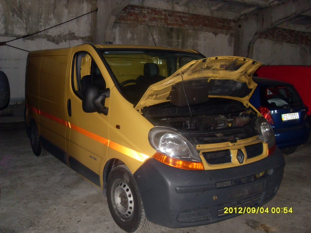 Разборка RENAULT TRAFIC II фургон (FL) (2001 - 2014)