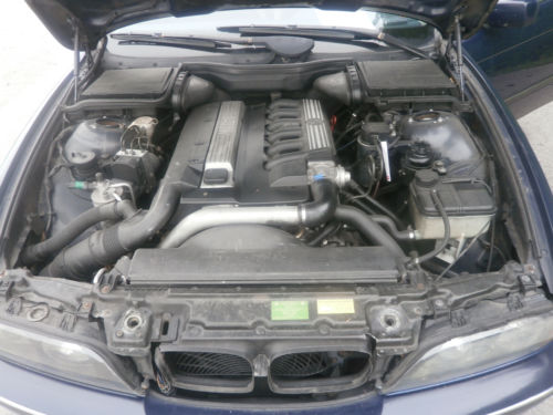 Разборка BMW 5 универсал (E39) (1997 - 2004)