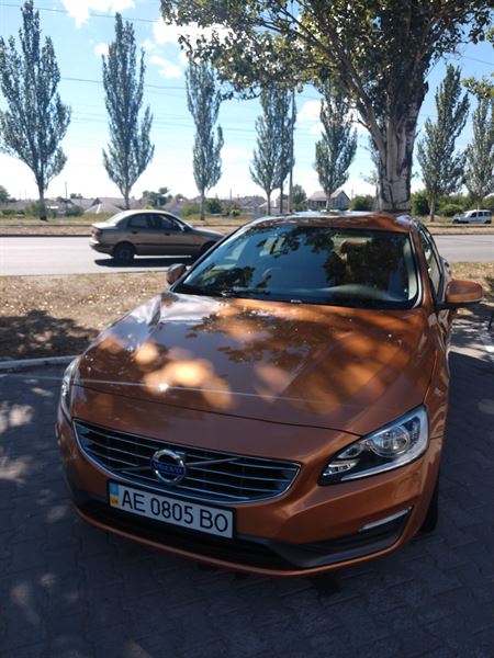 Разборка VOLVO S60 II седан (F) (04.10 - )