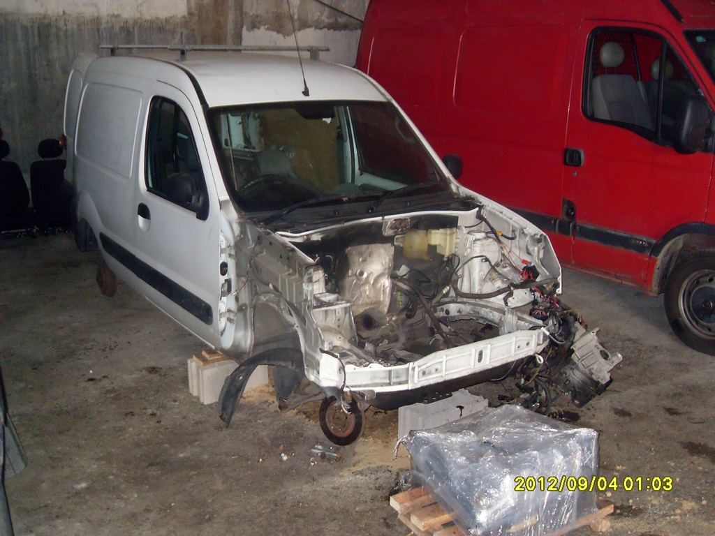 Разборка RENAULT KANGOO I фургон (FC0, FC1) (1998 - 2008)