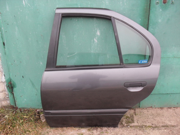 Разборка NISSAN PRIMERA седан (P10) (1990 - 1996)