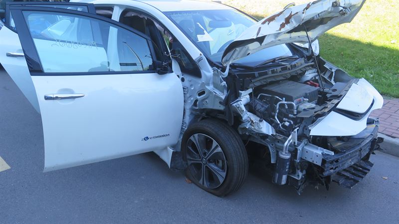 Разборка NISSAN LEAF I хэтчбек (ZE0U) (2012 - 2017)