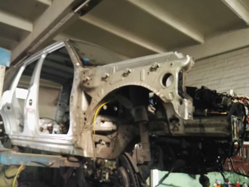 Разборка LAND ROVER RANGE ROVER III внедорожник (L322) (2002 - 2009)