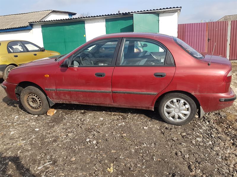 Разборка DAEWOO LANOS седан (KLAT) (1997 - 2008)
