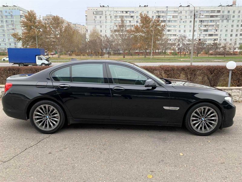 Авторазборка BMW 7 седан (F01, F02, F03, F04) (2008 - 2015)