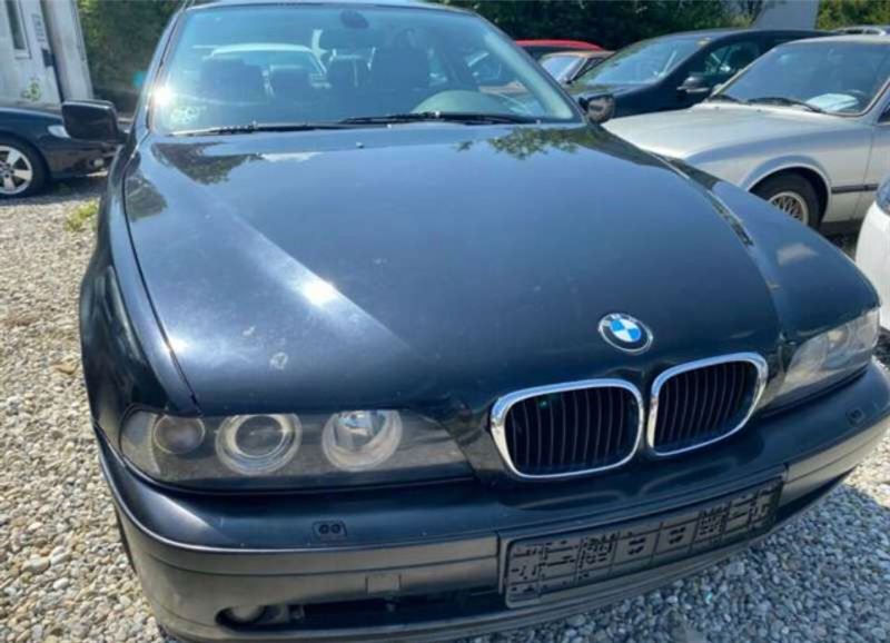 Разборка BMW 5 седан (E39) (1995 - 2003)