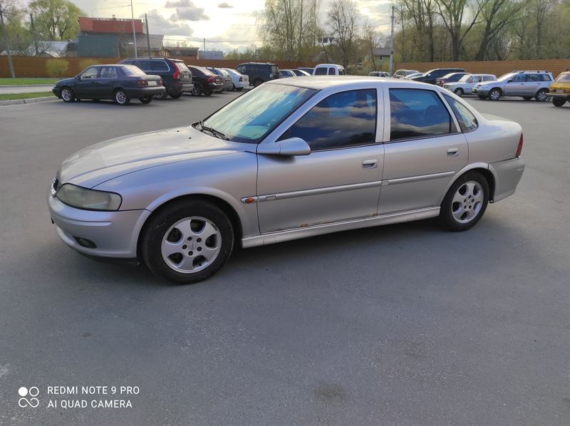 Разборка OPEL VECTRA B седан (36) (1995 - 2002)
