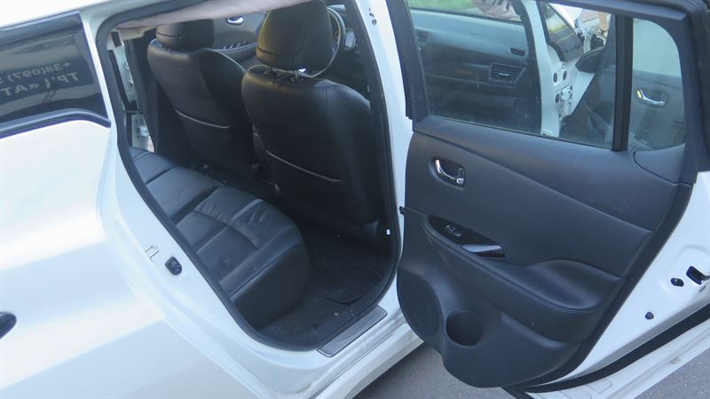 Разборка NISSAN LEAF I хэтчбек (ZE0U) (2012 - 2017)