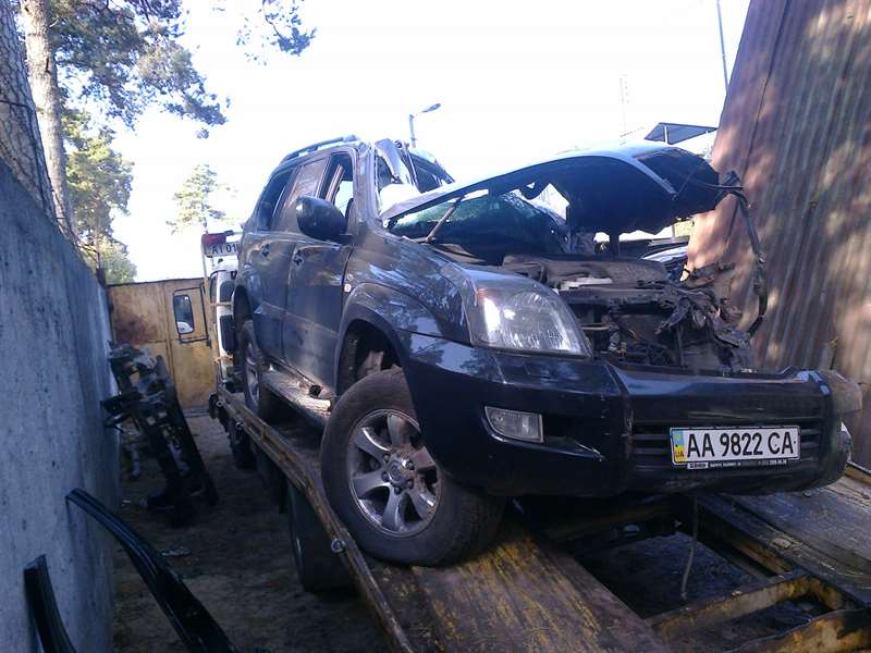 Авторазборка TOYOTA LAND CRUISER внедорожник  (J12) (2002 - 2009)