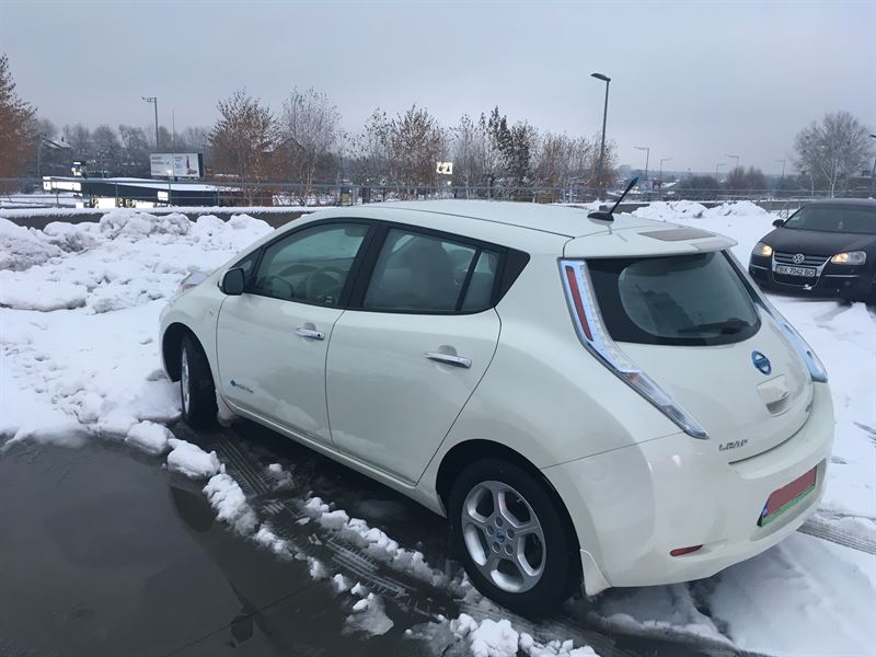 Разборка NISSAN LEAF I хэтчбек (ZE0) (2010 - 2012)
