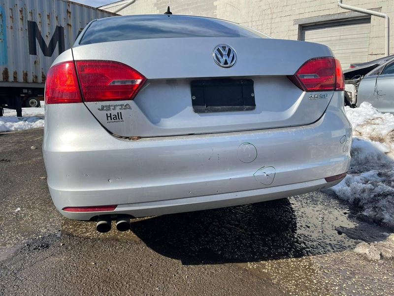 Разборка VOLKSWAGEN JETTA VI седан (162, 163, AV3, AV2) (2010 - 2017)