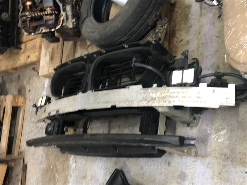 Авторазборка BMW 7 седан (F01, F02, F03, F04) (2008 - 2015)