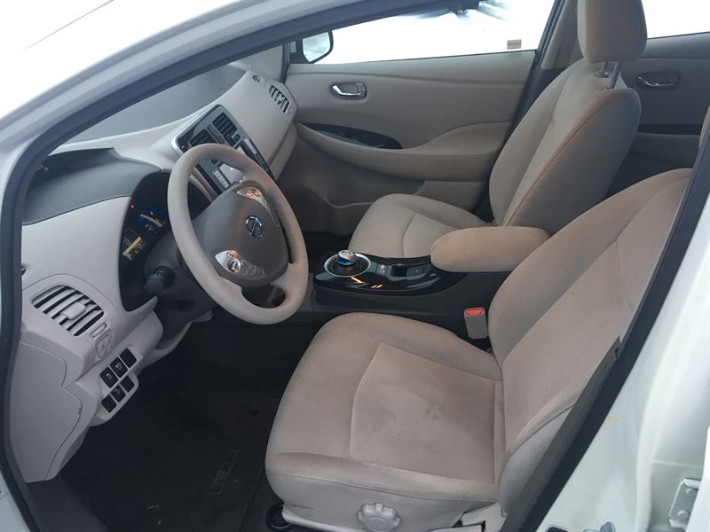 Разборка NISSAN LEAF I хэтчбек (ZE0) (2010 - 2012)
