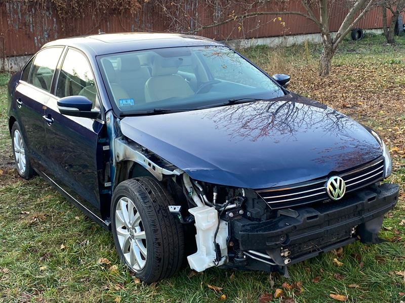 Разборка VOLKSWAGEN JETTA VI седан (162, 163, AV3, AV2) (2010 - 2017)