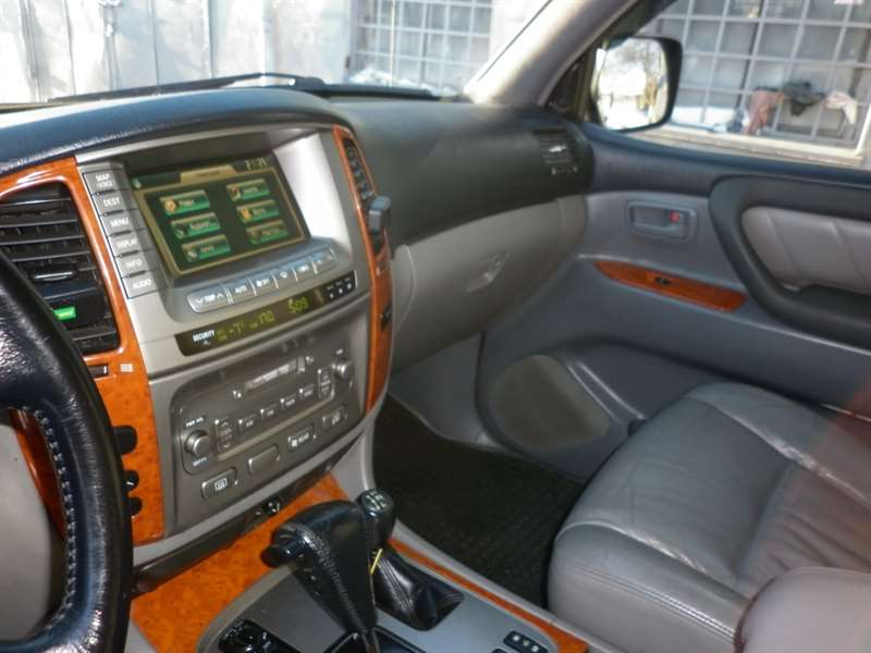 Разборка TOYOTA LAND CRUISER 100 внедорожник (J10) (1998 - 2007)