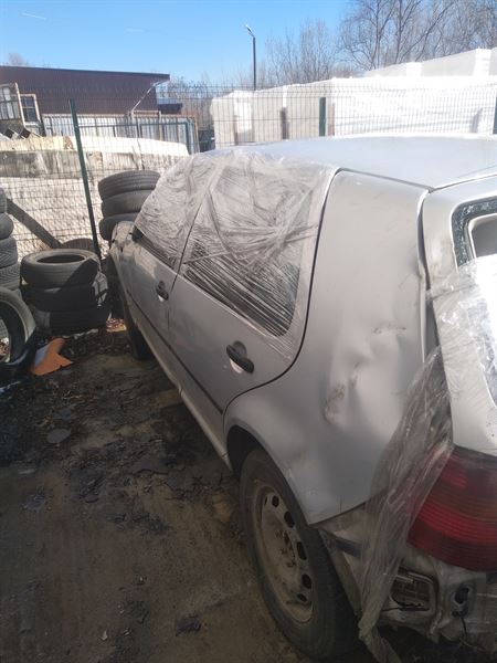 Разборка VOLKSWAGEN GOLF IV хэтчбек (1J1) (1997 - 2008)