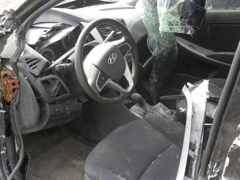Разборка HYUNDAI SOLARIS I седан (SBR11) (2011 - 2017)