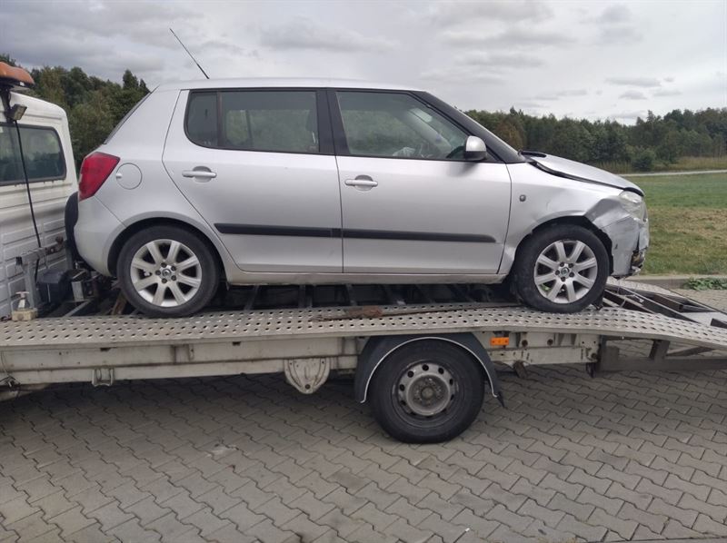 Разборка SKODA FABIA II хэтчбек (5J2, 542, 572, 582) (2006 - 2014)