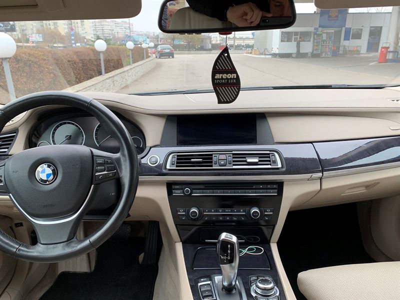 Разборка BMW 7 седан (F01, F02, F03, F04) (2008 - 2015)