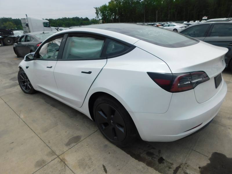 Разборка TESLA MODEL 3 седан (5YJ3) (2016 - 2026)