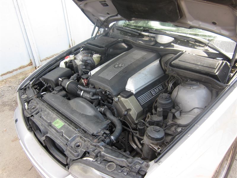 Авторазборка BMW 5 седан (E39) (1995 - 2003)