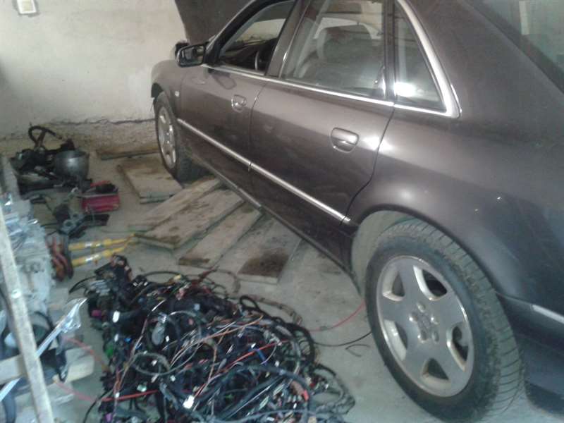Разборка AUDI A8 D2 седан (4D2, 4D8) (1994 - 2005)