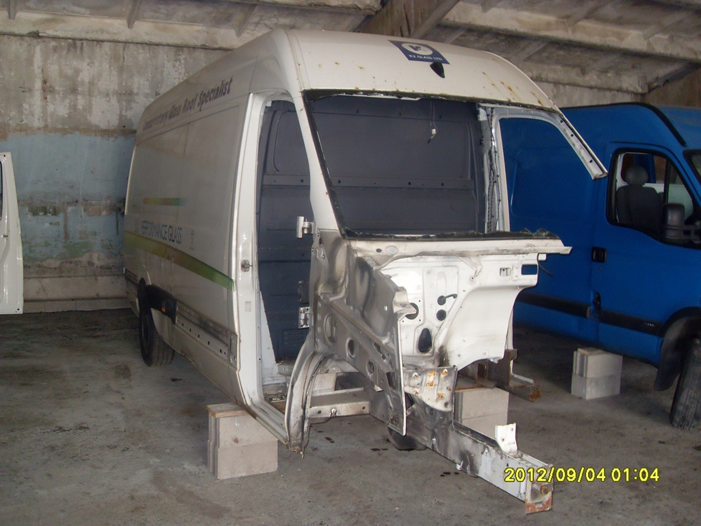 Разборка VOLKSWAGEN CRAFTER 30-50 фургон (2E, 2EA, 2EB, 2ED, 2EH, 2EX) (2006 - 2016)