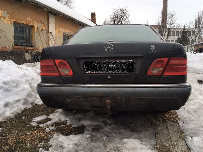 Авторазборка MERCEDES E седан (W210) (1995 - 2002)