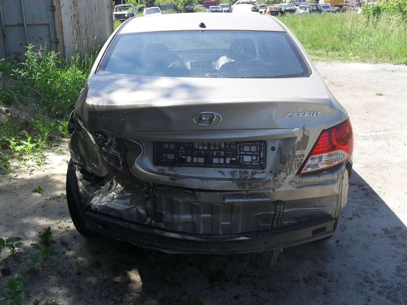 Разборка HYUNDAI SOLARIS I седан (SBR11) (2011 - 2017)