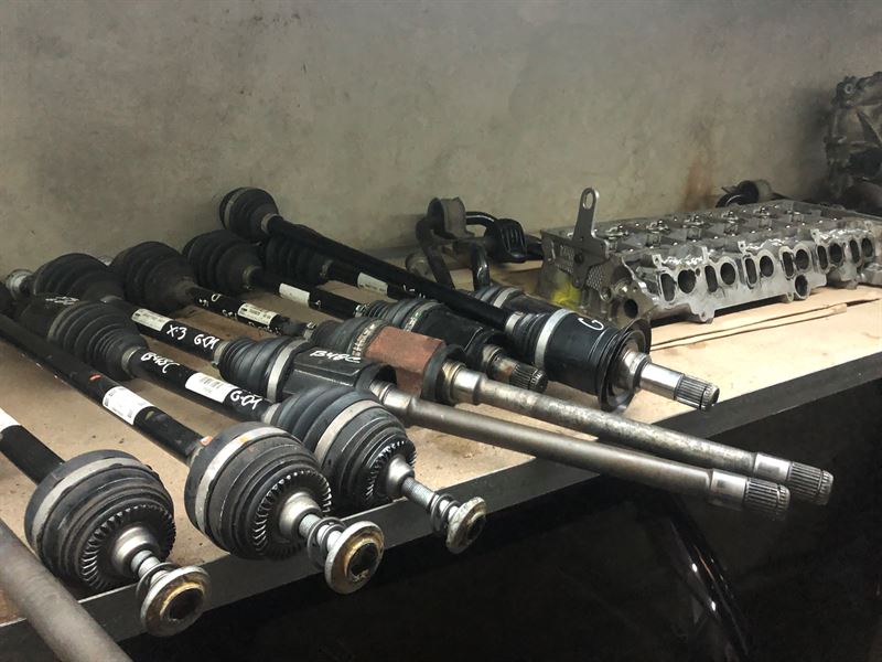 Авторазборка BMW 7 седан (F01, F02, F03, F04) (2008 - 2015)