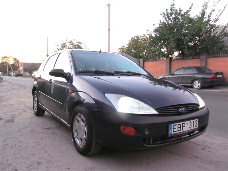 Авторазборка FORD FOCUS I хэтчбек (DAW, DBW) (1998 - 2004)